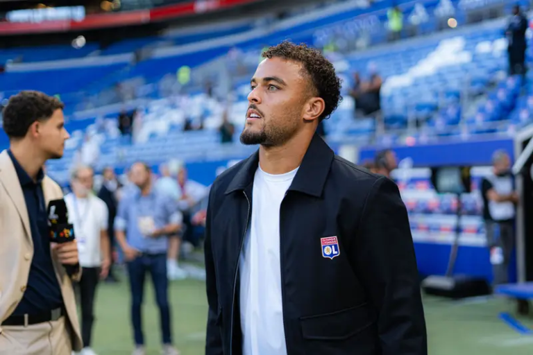 鲁本・克鲁伊维特在 FCU 对阵里昂的比赛前表示：“来到这里让我感到激动。”