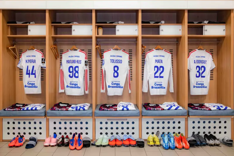 里尔 vs 里昂：我们的首发阵容